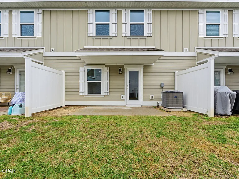 1678 Caleigh Ct — Photo 31
