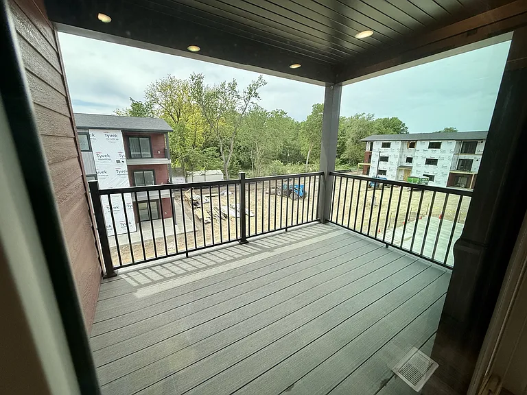 516 Cottage Ave — Photo 9
