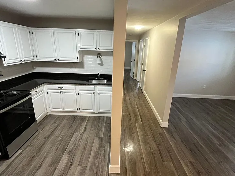 310 Thompson Road LLC — Photo 3