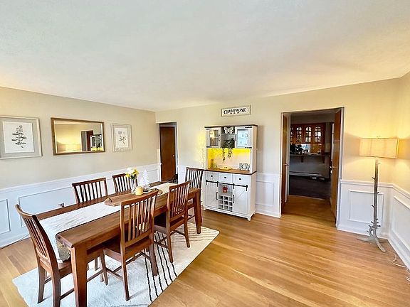 5th image of 181 Meriden Rd