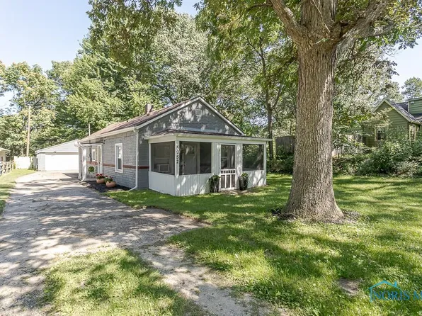 5952 Rega Dr, Toledo, OH 43623