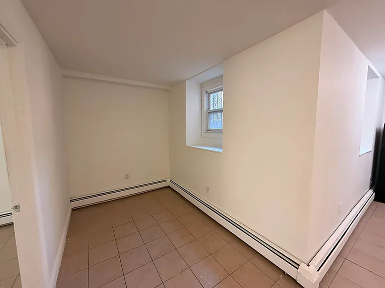 168 Clinton Ave #B1E — Photo 2