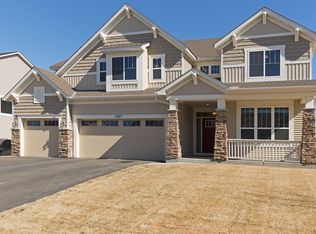 1937 River Bluff Ct, Shakopee, MN 55379