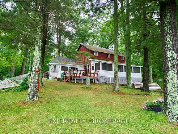 2nd image of 148B Oak Shores Ln