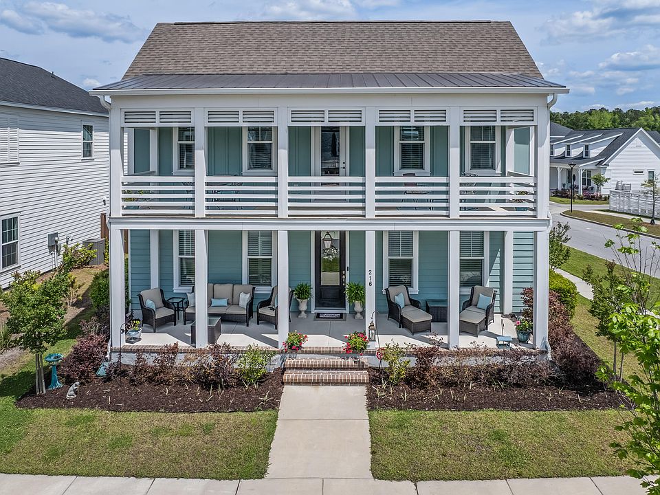 1st image of 216 Symphony Ave