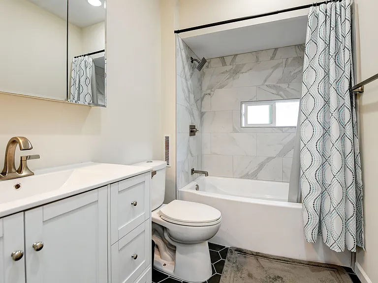 787 E 3rd Ave #1/2 — Photo 8