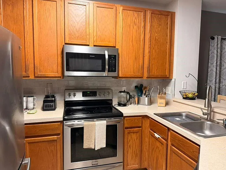 13527 Daniels Landing Cir — Photo 12