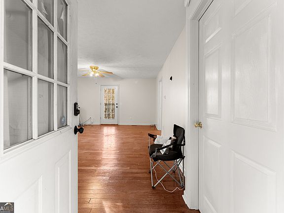 3rd image of 515 Wood Sorrel Ln