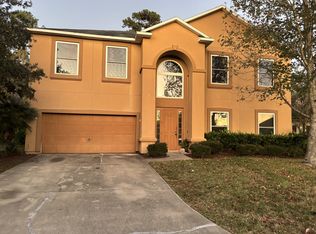 13687 Devan Lee Dr N, Jacksonville, FL 32226