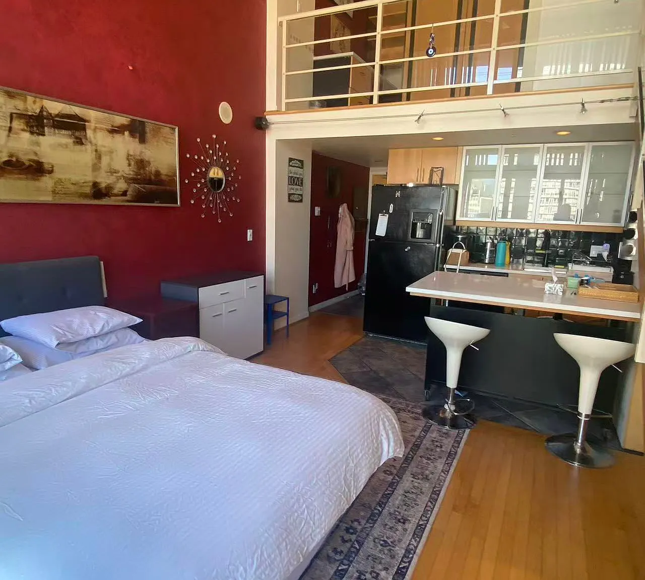 2 bed, 750 sqft, $3,800 — Photo 3