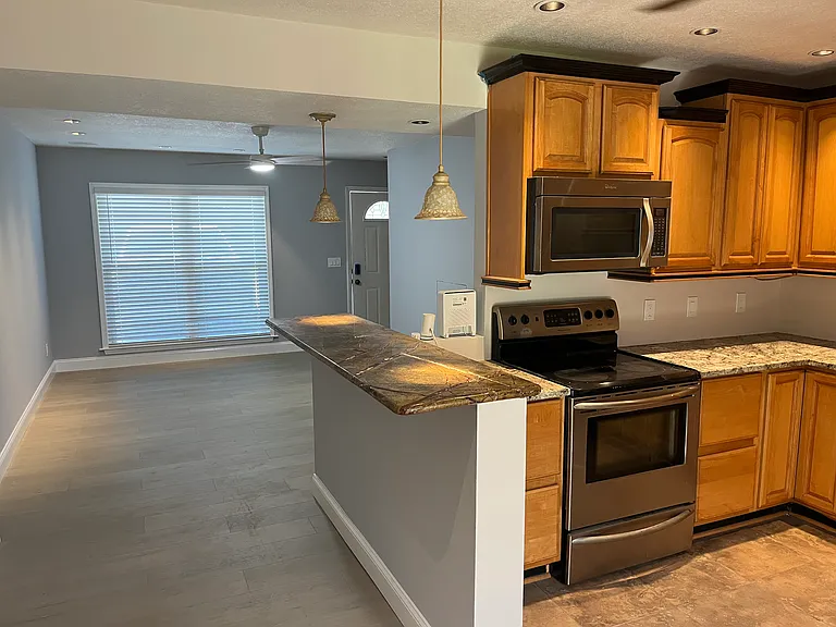 2519 Waters Edge Dr #2519 — Photo 5