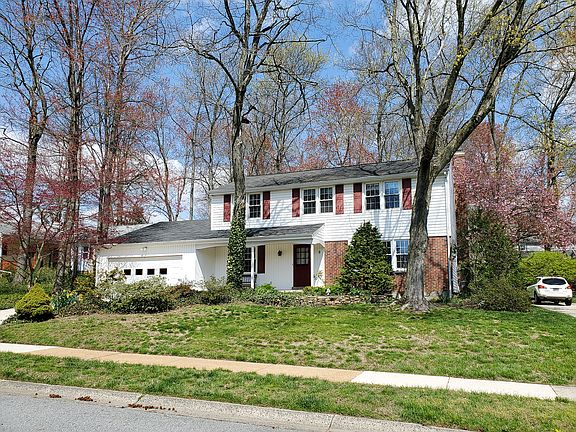 2nd image of 2505 Elmdale Ln