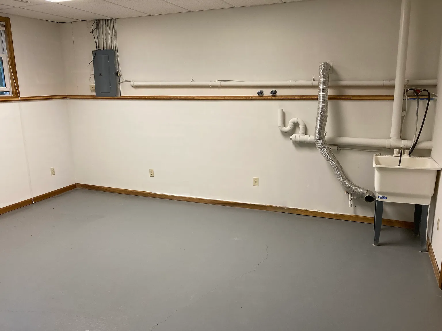 3 bed, 1500 sqft, $1,500 — Photo 2