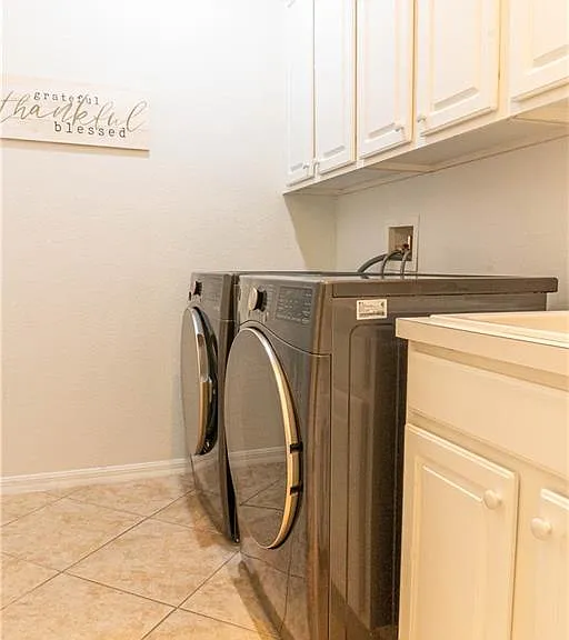 14059 Mirror Ct — Photo 21