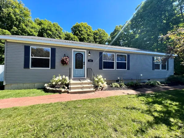 151 Tobin Alpha Rd, Crystal Falls, MI 49920