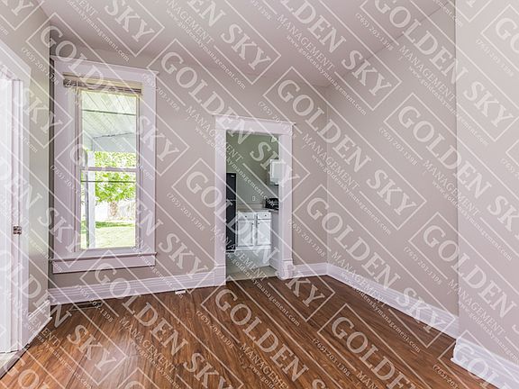 3rd image of 316 N Vine St