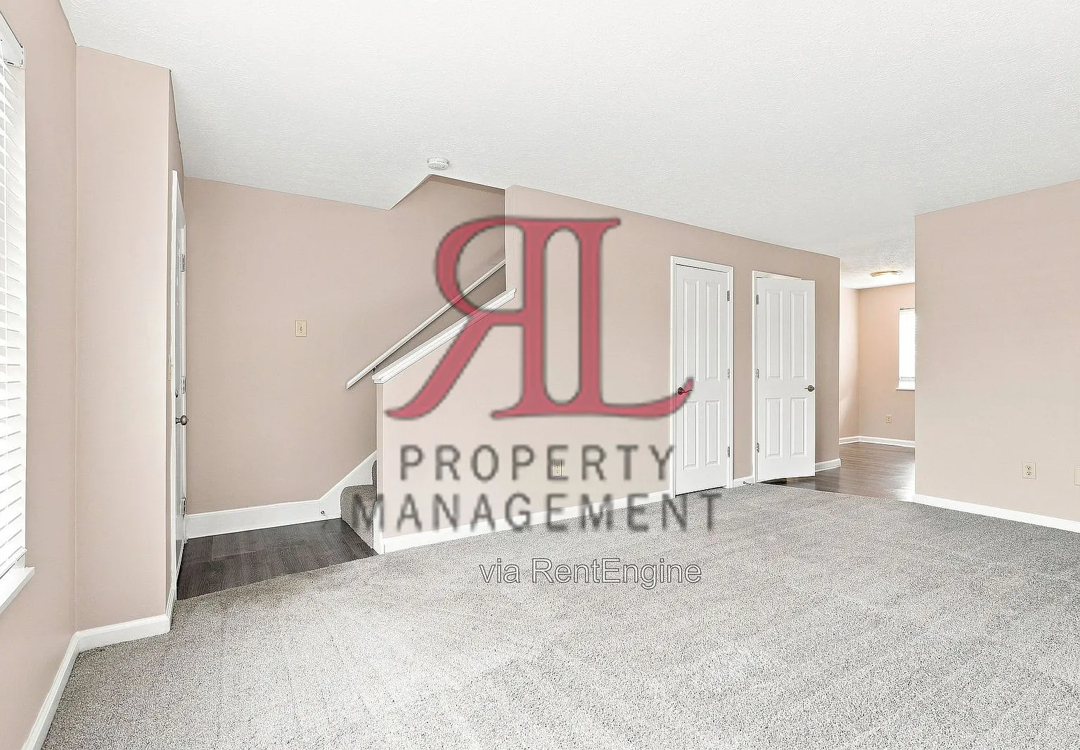 2 bed, 1.5 bath, 960 sqft, $1,299 — Photo 3