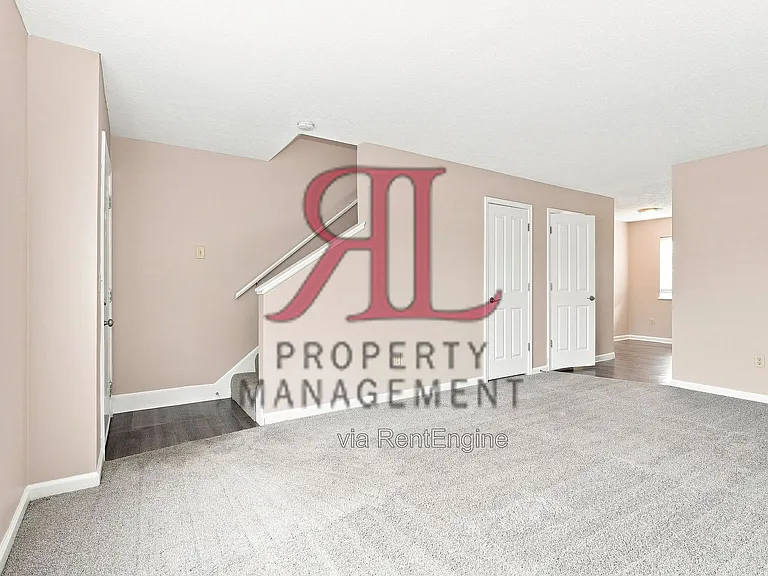5502 Kenneylane Blvd — Photo 3