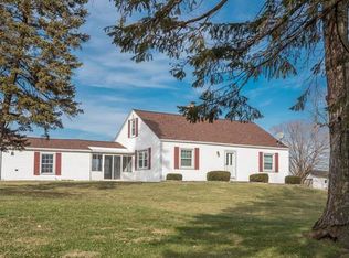 1977 Imbs Station Rd, East Carondelet, IL 62240