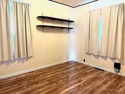 910 Clover Lane - 1 — Photo 4