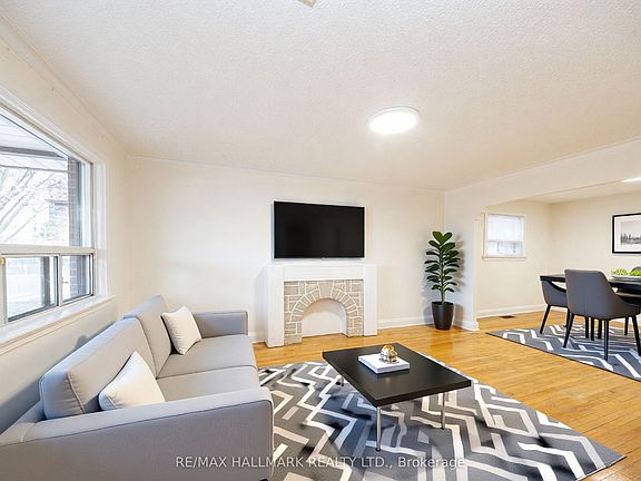 2nd image of 401 Ridelle Ave