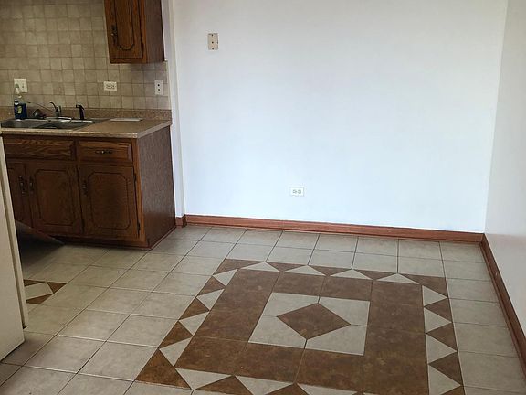 4th image of 17525 71st Ct APT 2D