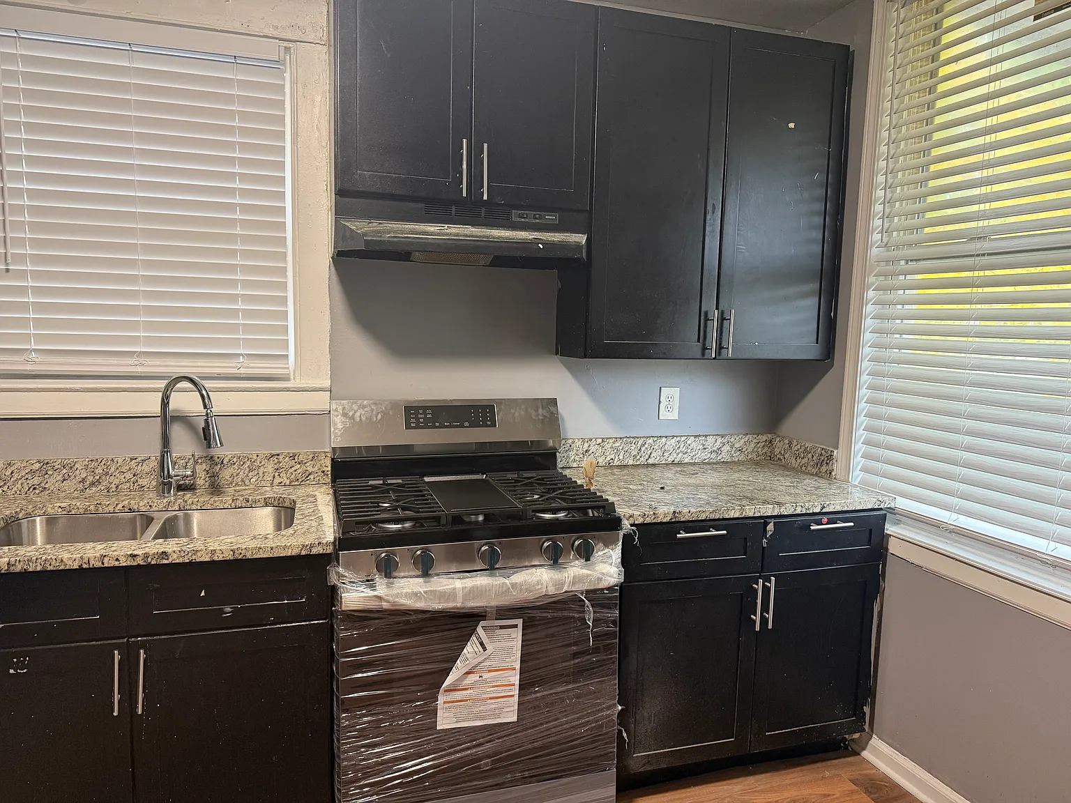 4 bed, 2000 sqft, $2,000 — Photo 3