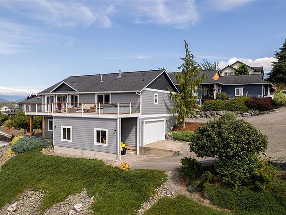 3rd image of 17064 Kokanee Ct