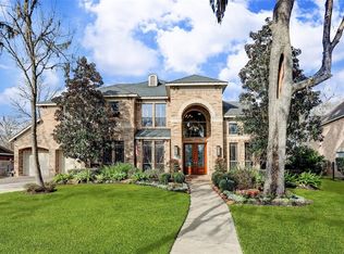 1806 Oak Shade Dr, Sugar Land, TX 77479