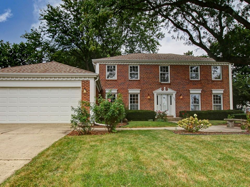 1st image of 853 Dorset Dr