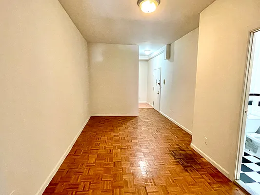 Rented by Compass | media 4