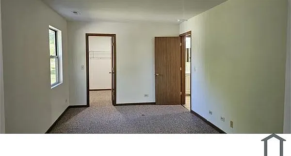 300 Village Creek Dr #2A — Photo 5