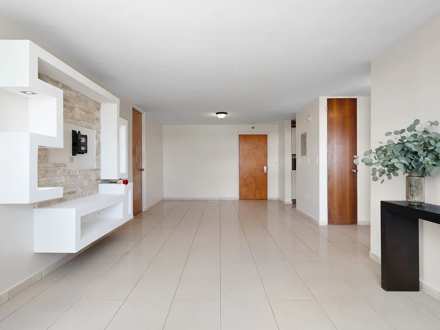 576 Avenida Arterial — Photo 2
