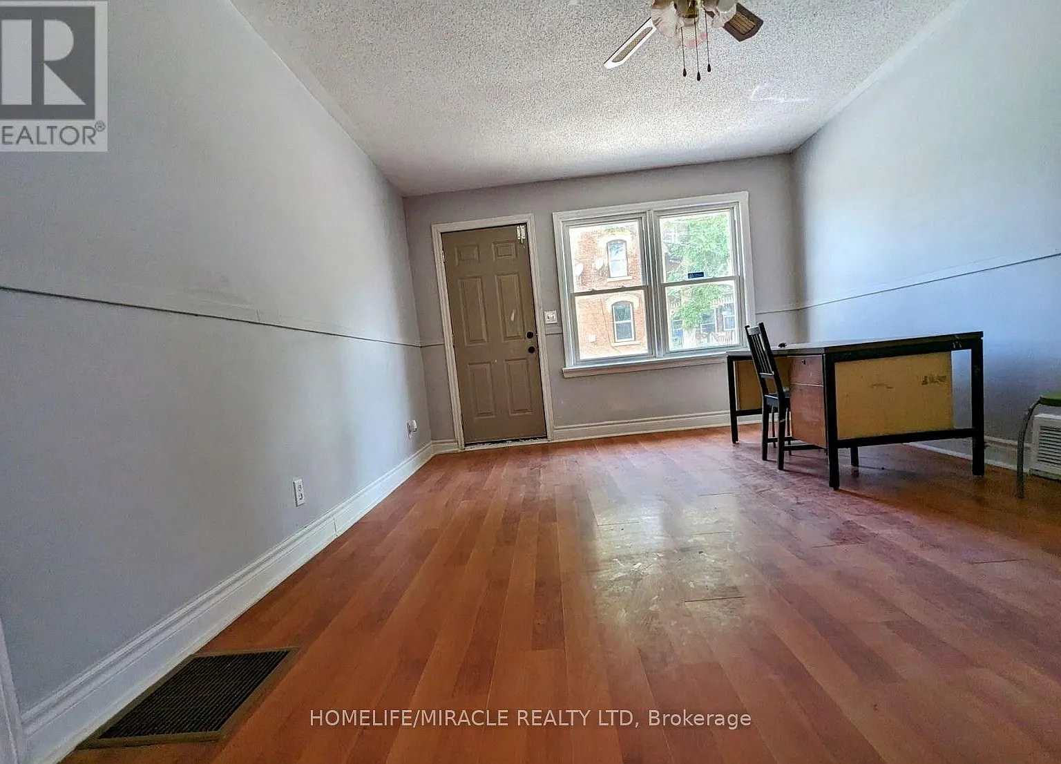 2 bed, $2,350 — Photo 3