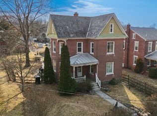 412 Main St, Green Lane, PA 18054