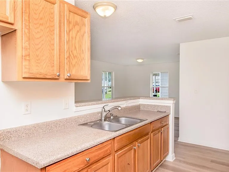 9932 Magnolia Crest Dr W — Photo 17