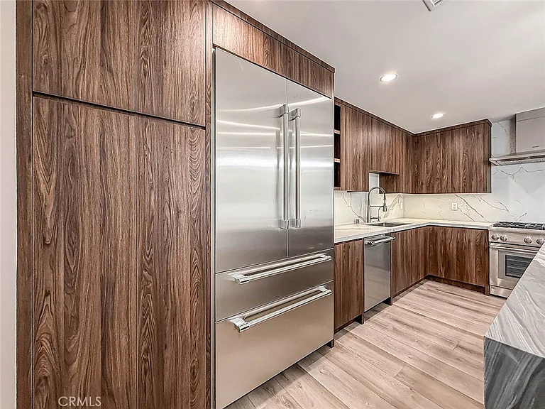 22921 Dolorosa St — Photo 25