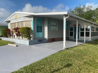 1906 Mango St NE, Palm Bay, FL 32905