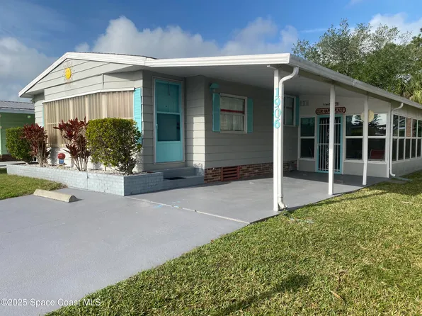 1906 Mango St NE, Palm Bay, FL 32905