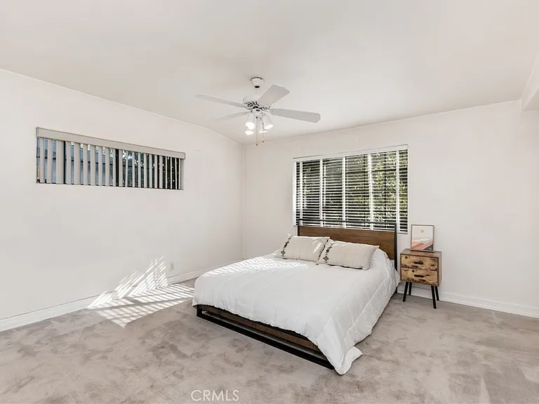 9348 Tujunga Canyon Blvd — Photo 22