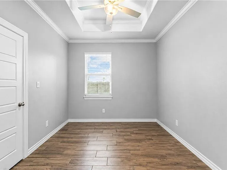 6730 Keyan Dr — Photo 4