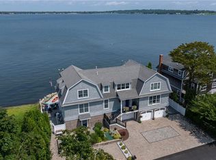 105 Charlotte Dr, East Greenwich, RI 02818