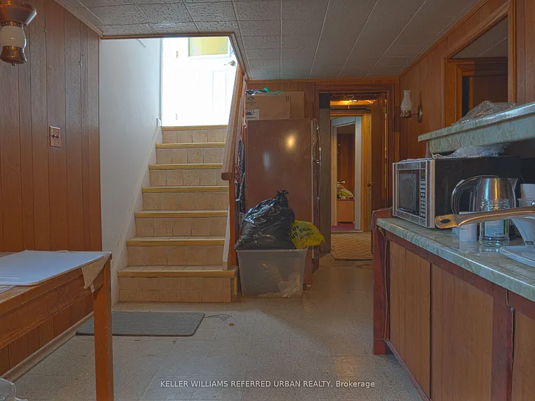 153 Newton Dr — Photo 39