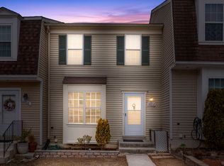 18712 Pikeview Dr, Germantown, MD 20874