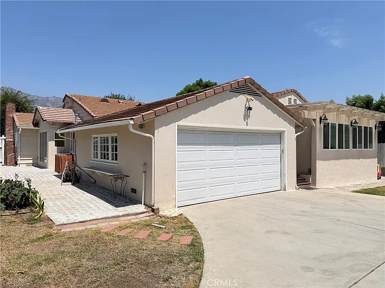 1162 Panorama Dr — Photo 22