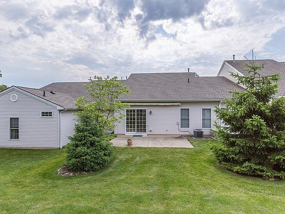 4th image of 403 Creekside Dr