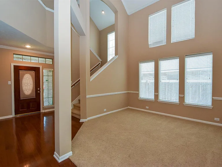 21223 Pennshore Ln — Photo 6