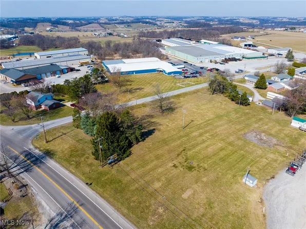 2639 Township Road 666, Dundee, OH 44624