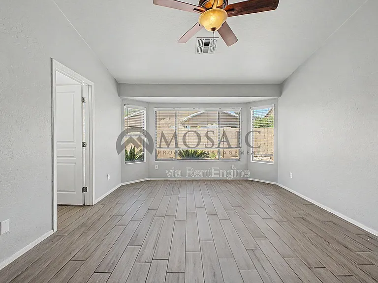 22360 E Via Del Rancho — Photo 18