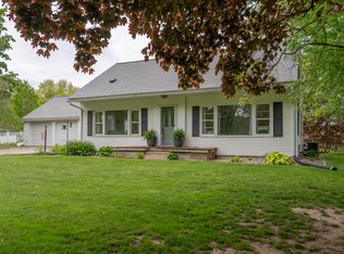 7645 Eleven Mile Rd NE, Rockford, MI 49341